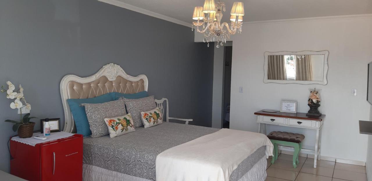 Pousada Cris Garden Bed&Breakfast Foz do Iguaçu Eksteriør billede
