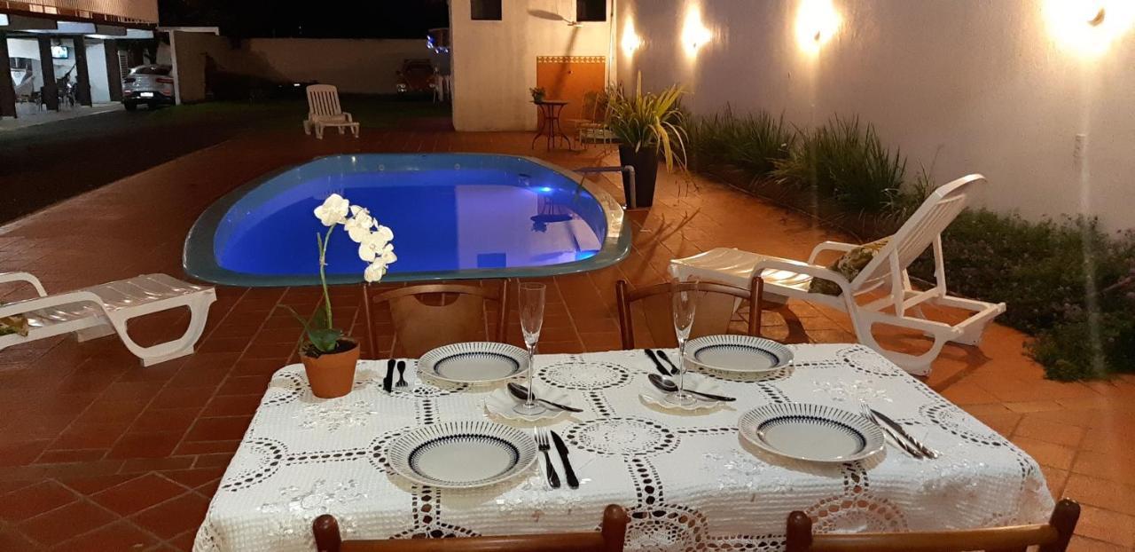 Pousada Cris Garden Bed&Breakfast Foz do Iguaçu Eksteriør billede